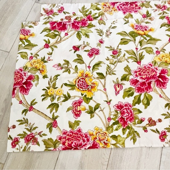 POTTERY BARN Set Of 2 Pink Yellow Peony JACOBEAN Standard Pillow Shams 25” X 31” - Picture 3 of 8